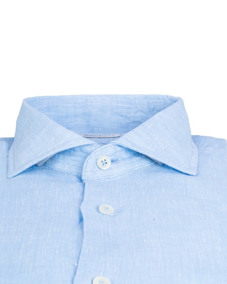 Shop BAGUTTA  Camicia: Bagutta camicia in puro lino.
Regular fit.
Colletto semiaperto.
Composizione: 100% lino.
Fabbricato in Albania.. WALTER EALWCN00045-050